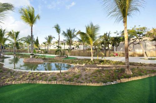 Republique Dominicaine Punta Cana ADN Voyage Golf Activity The Lake Barcelo Golf Course View 13